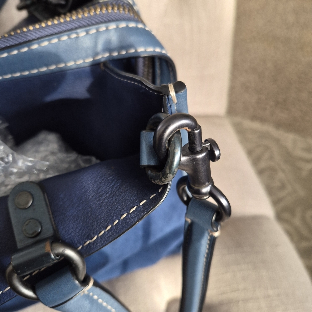 Authentic Coach Navy Blue Suede And Leather 1941 Rogue 36 Tote Bag - Picture 13 of 16